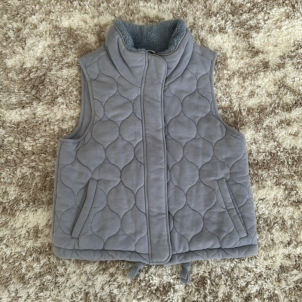 CALIA vest